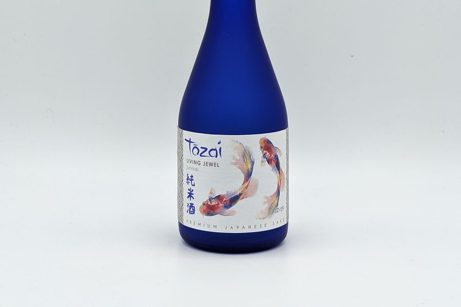 Junmai Sake bottle