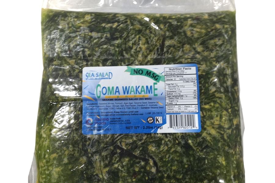 Wakame seaweed salad